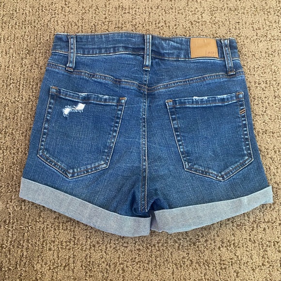 Jean Shorts - Picture 2 of 3